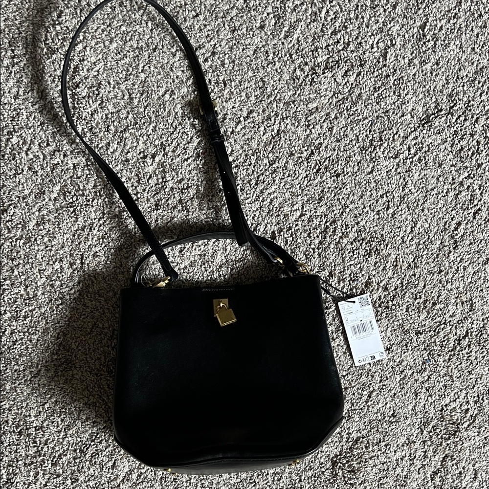 Mango Shopper bag with padlock-NWT